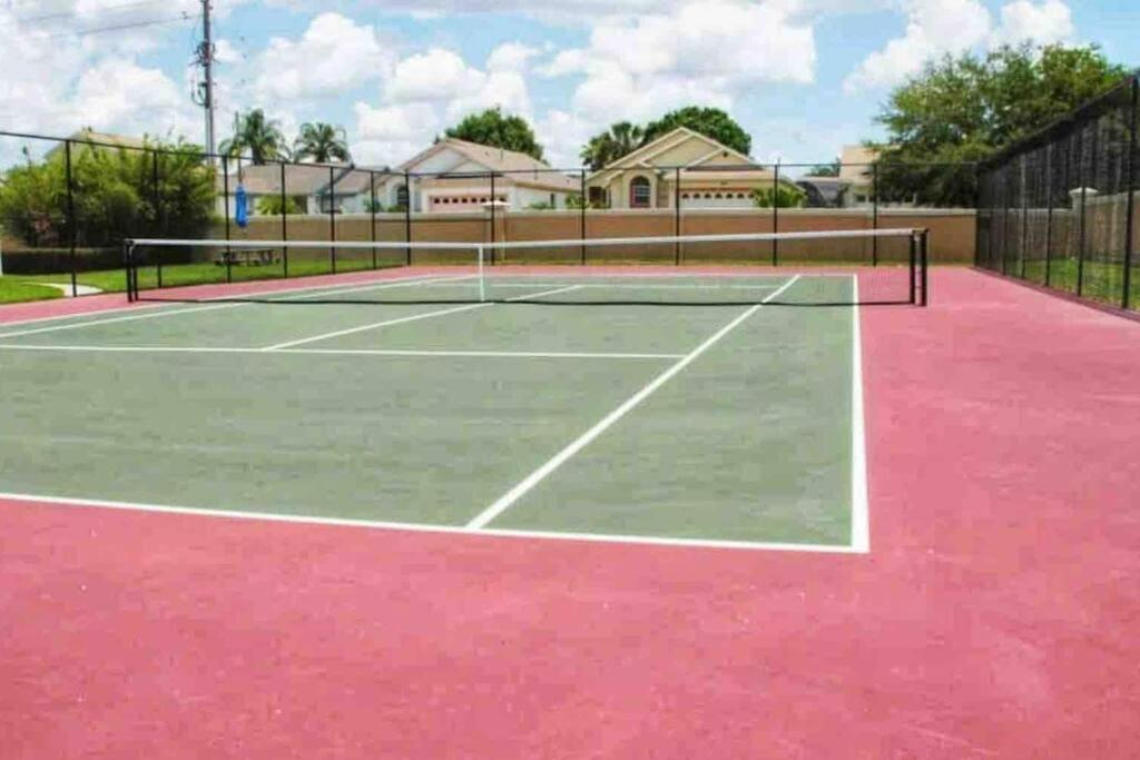 Ultimate Vacation Villa Near Disney Townhouse 키시미 외부 사진