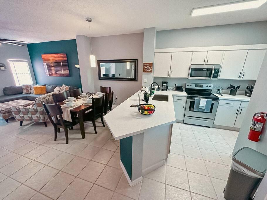 Ultimate Vacation Villa Near Disney Townhouse 키시미 외부 사진