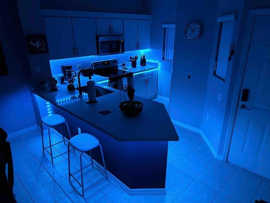 Ultimate Vacation Villa Near Disney Townhouse 키시미 외부 사진